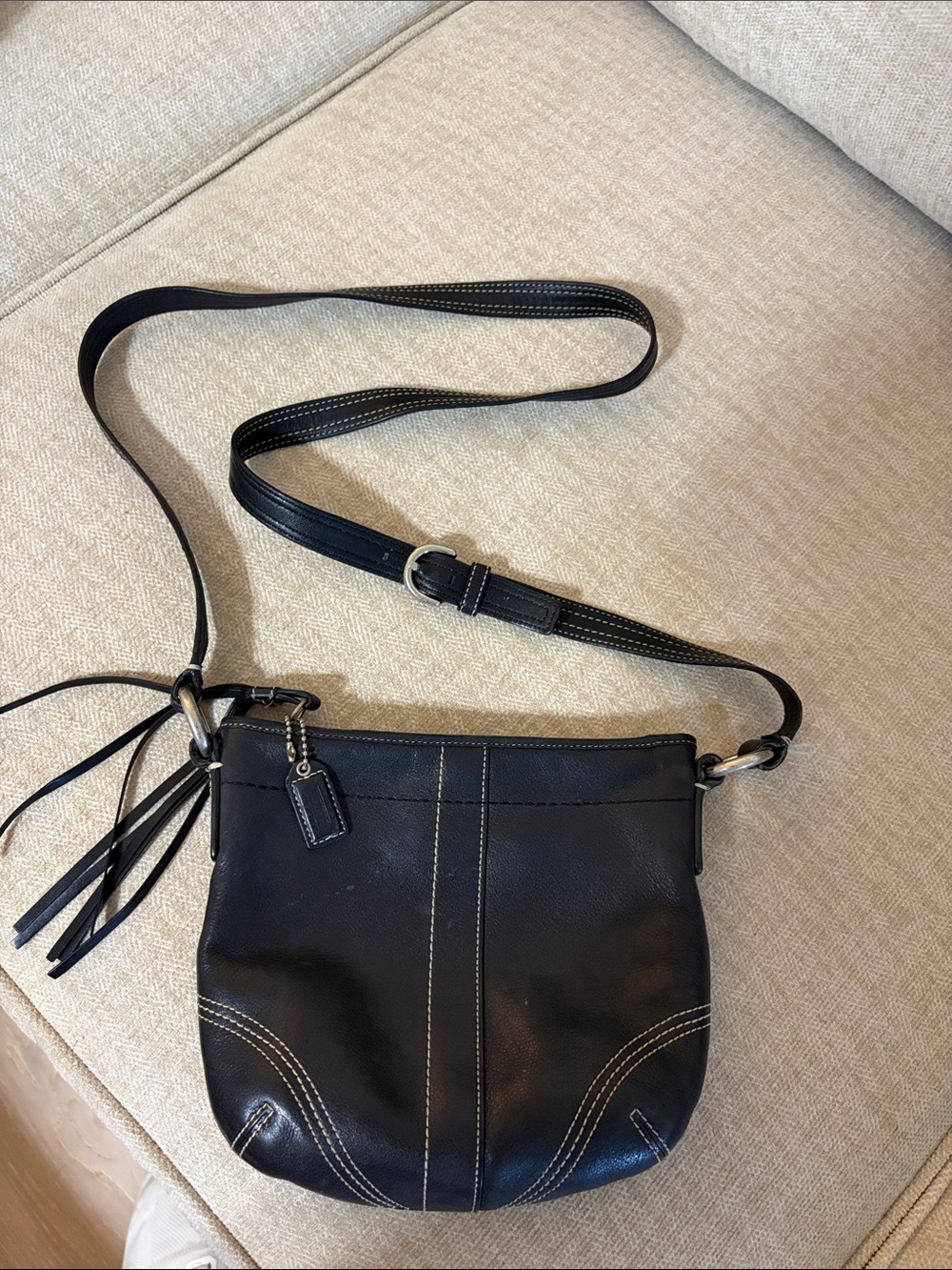 Coach Black Leather Crossbody Bag with Contrast Stitching